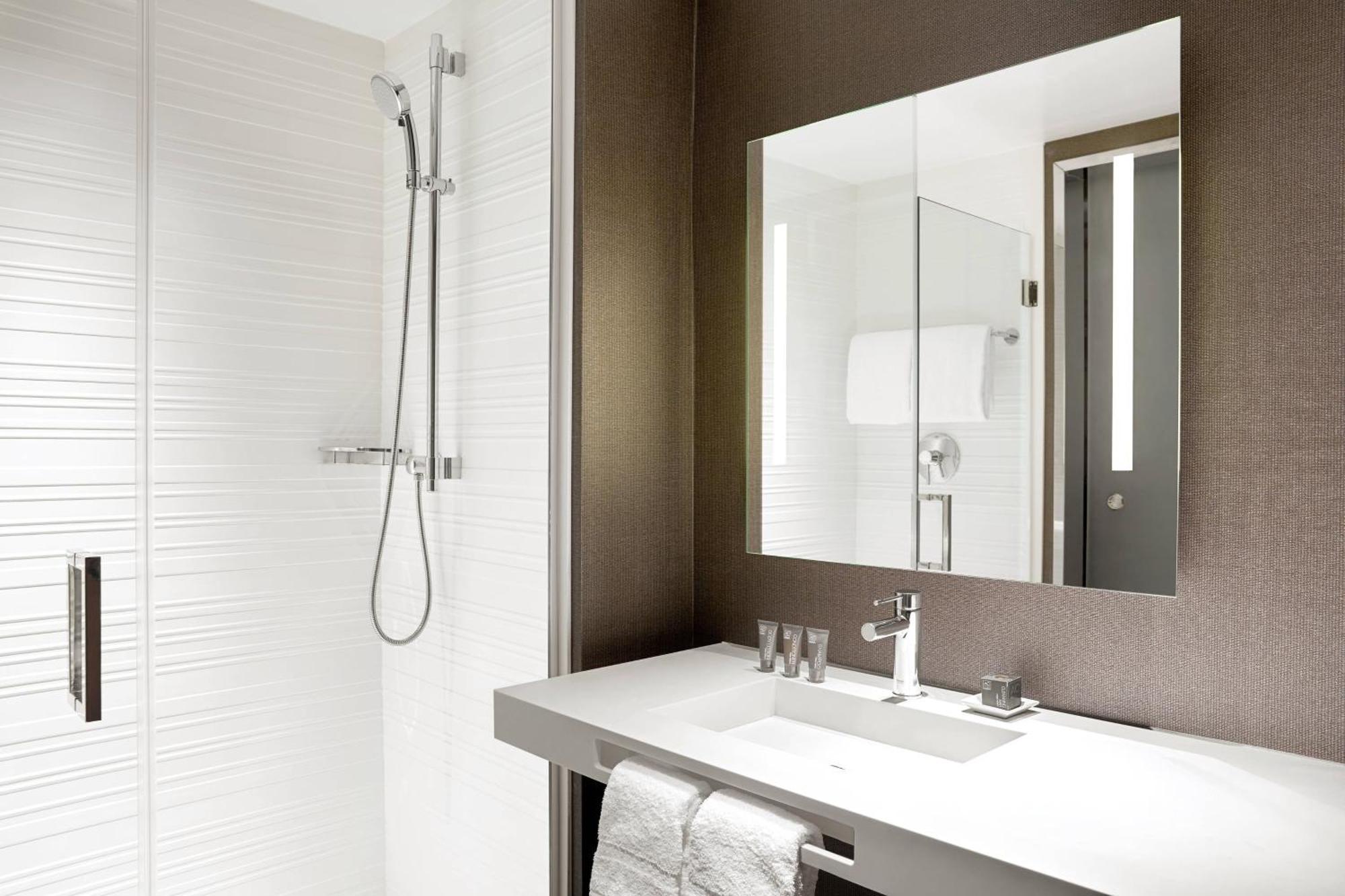 Doppelzimmer mit 2 Doppelbetten
